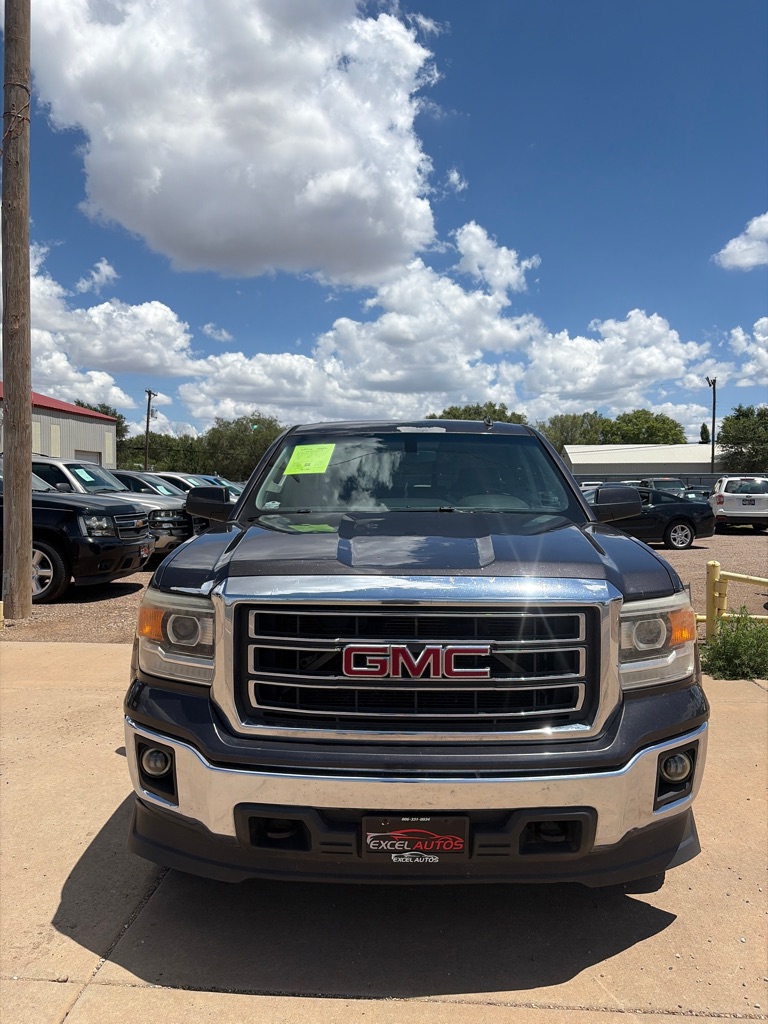 Photo 2 of this GMC SIERRA