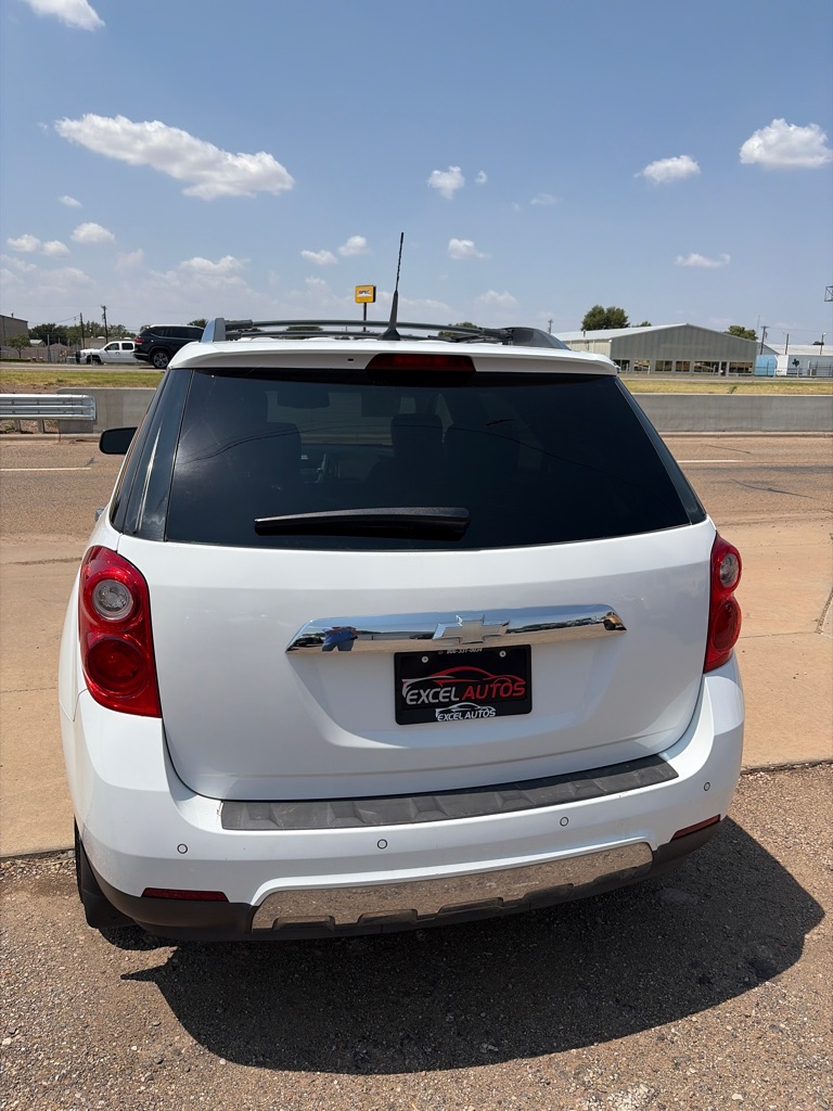 Photo 4 of this CHEVROLET EQUINOX