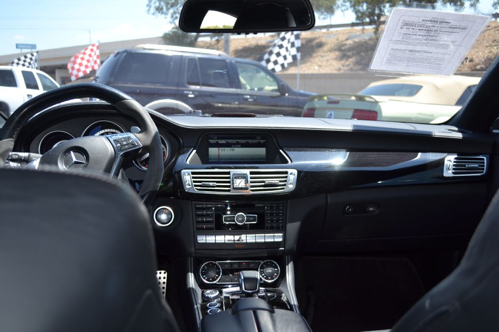 Photo 5 of this MERCEDES-BENZ CLS 63AMG