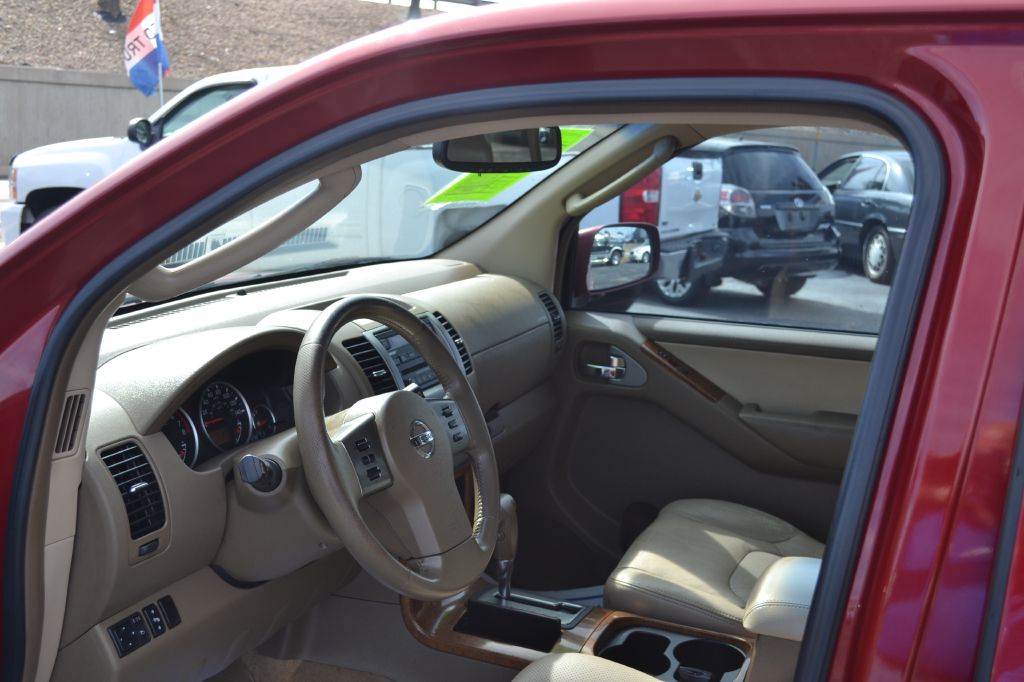Photo 8 of this NISSAN PATHFINDER