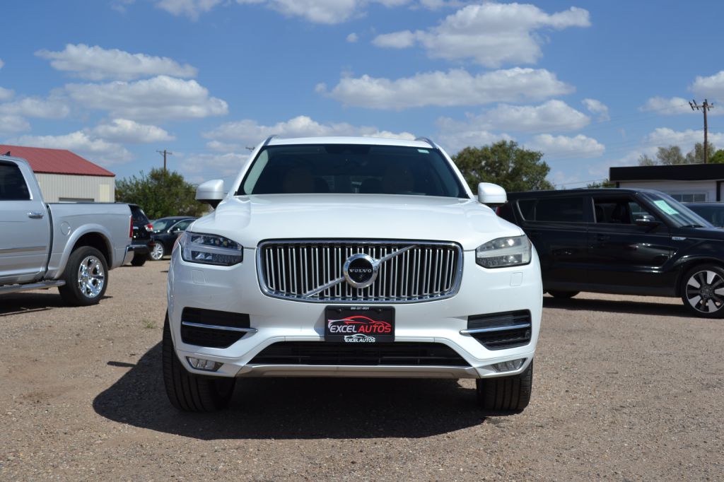 Photo 2 of this VOLVO XC90