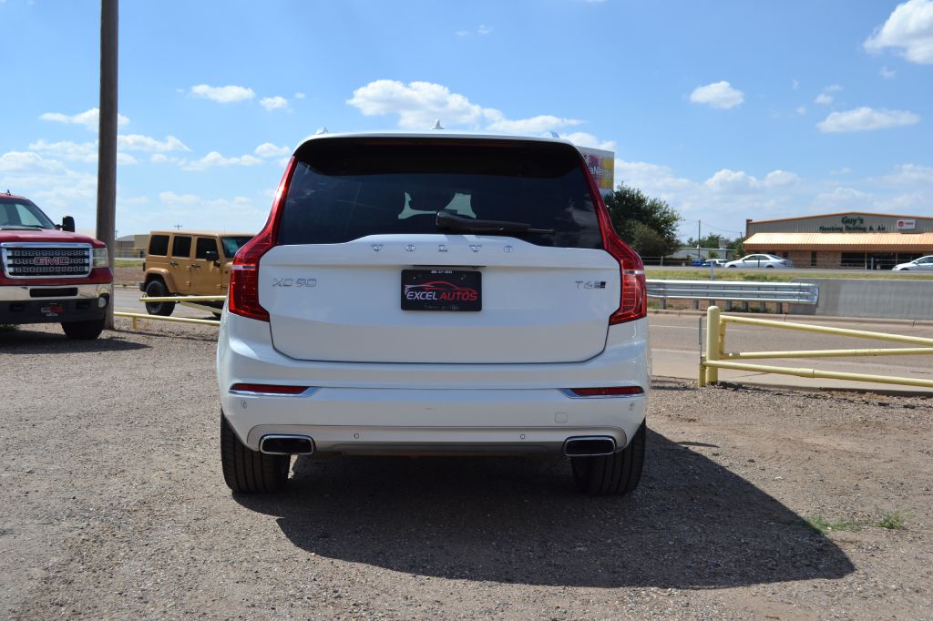 Photo 4 of this VOLVO XC90