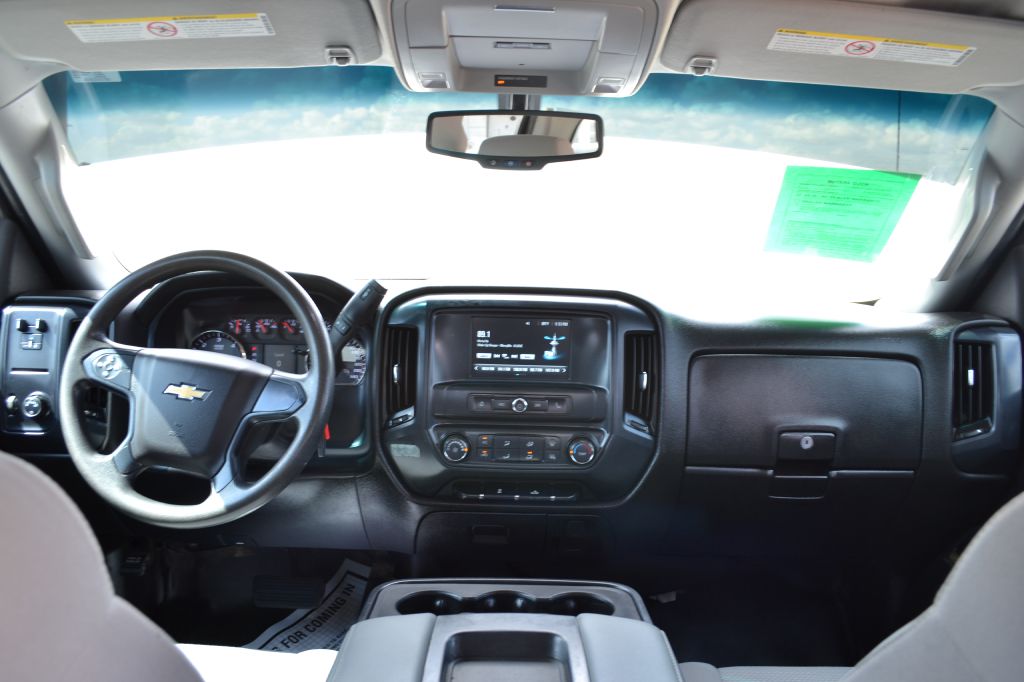 Photo 7 of this CHEVROLET SILVERADO 2500