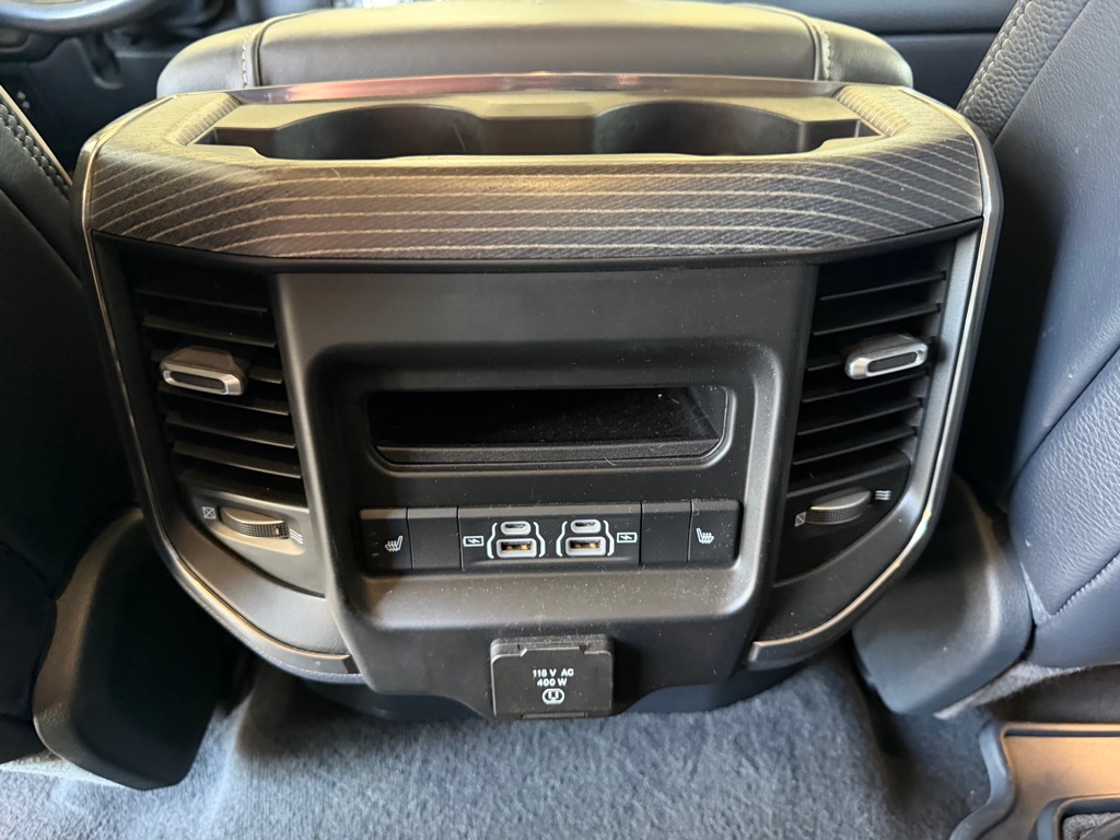 Photo 25 of this RAM 1500