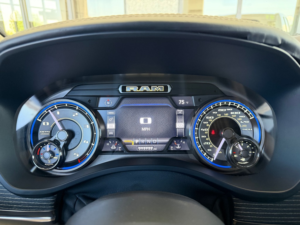 Photo 11 of this RAM 1500
