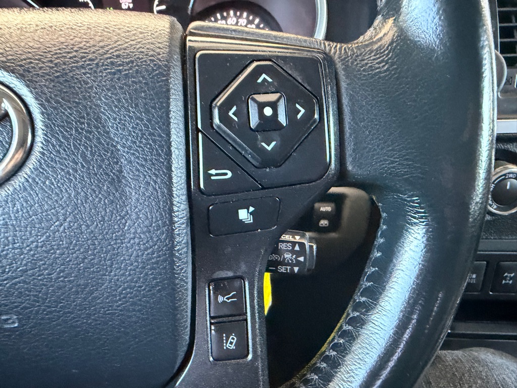Photo 10 of this TOYOTA SEQUOIA