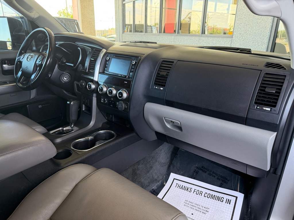 Photo 41 of this TOYOTA SEQUOIA