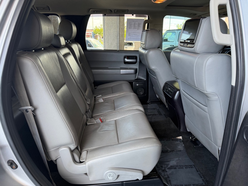 Photo 35 of this TOYOTA SEQUOIA