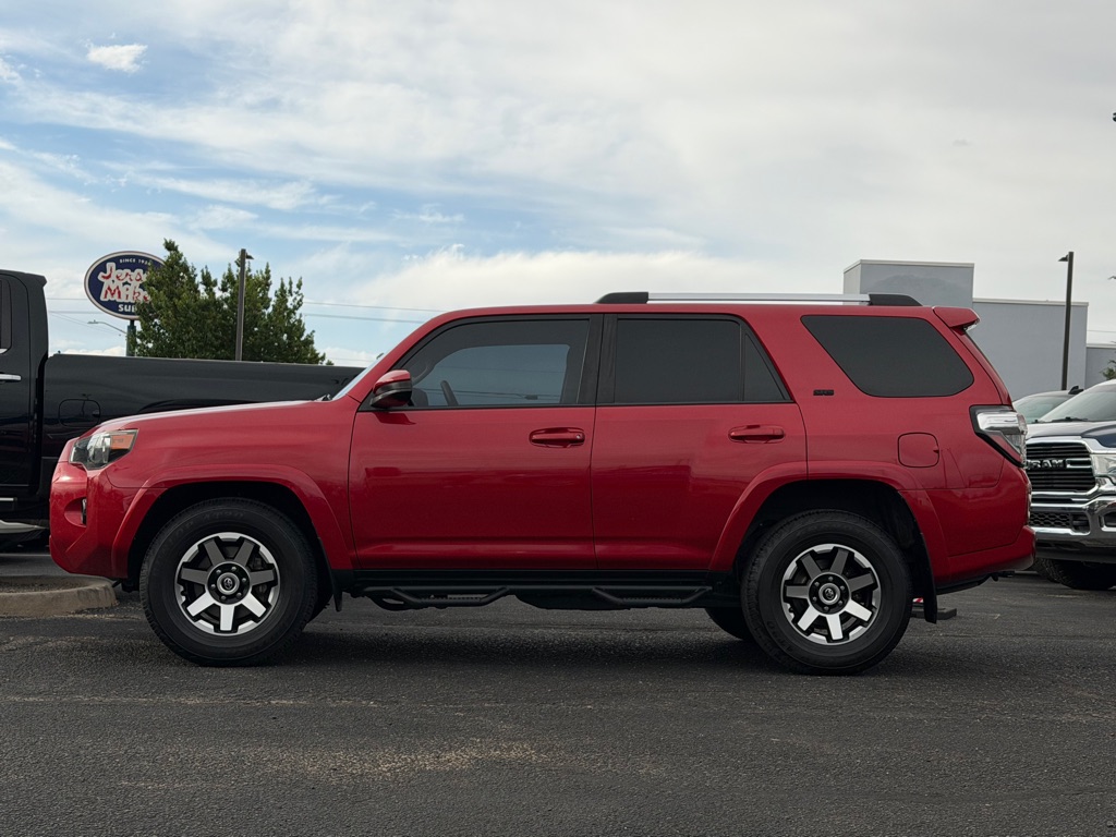 Photo 44 of this TOYOTA 4RUNNER