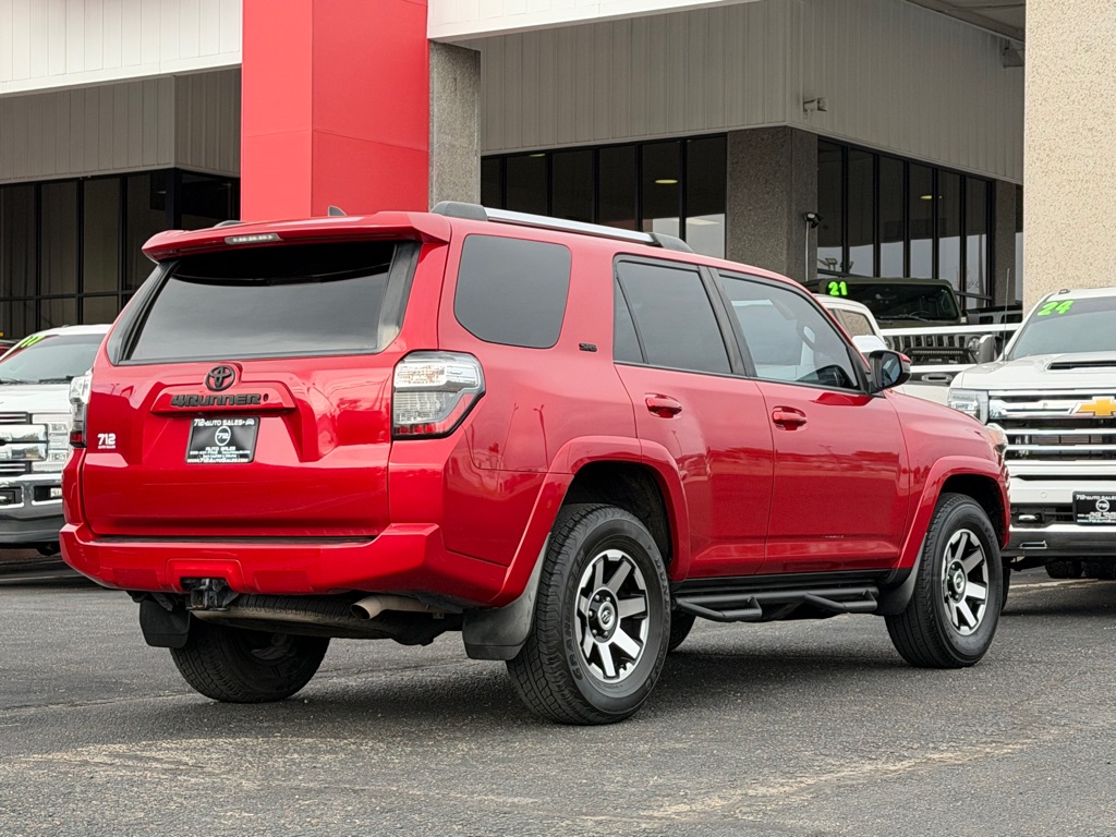 Photo 38 of this TOYOTA 4RUNNER