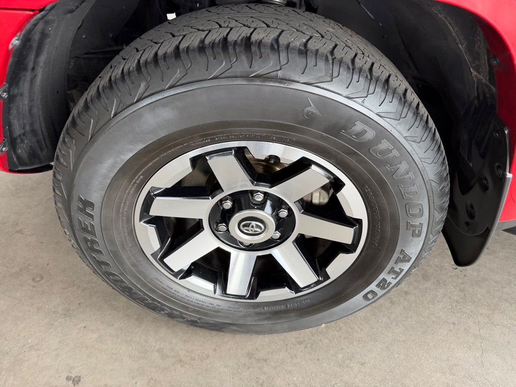 Photo 50 of this TOYOTA 4RUNNER