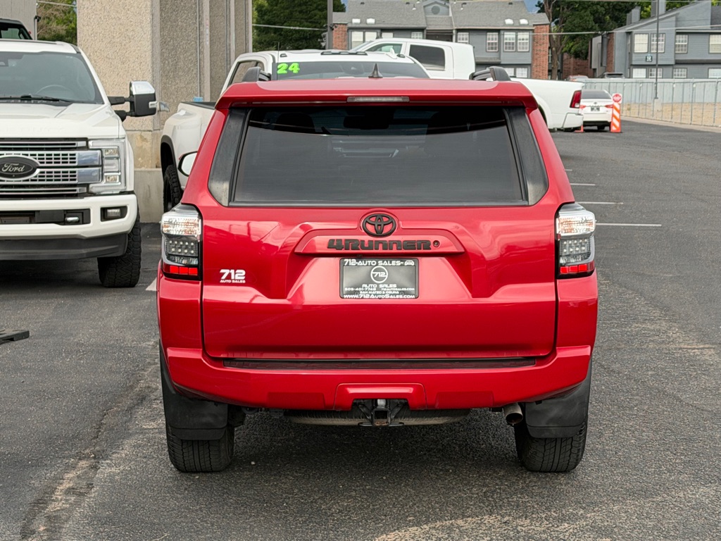 Photo 39 of this TOYOTA 4RUNNER