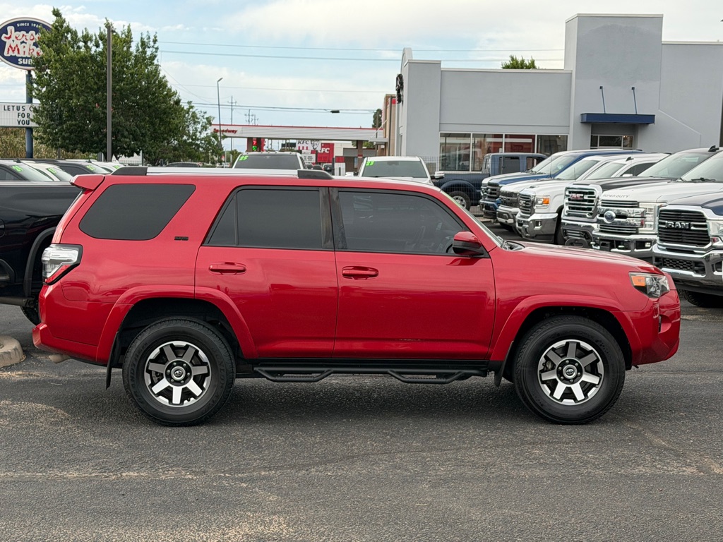 Photo 3 of this TOYOTA 4RUNNER
