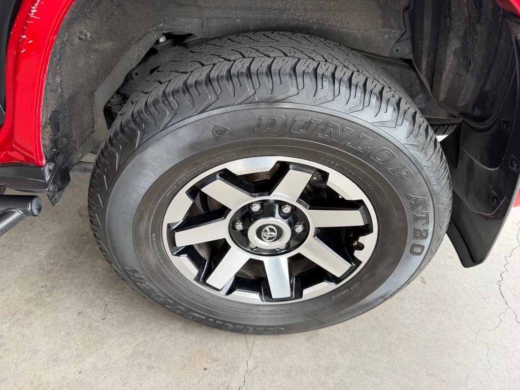 Photo 53 of this TOYOTA 4RUNNER