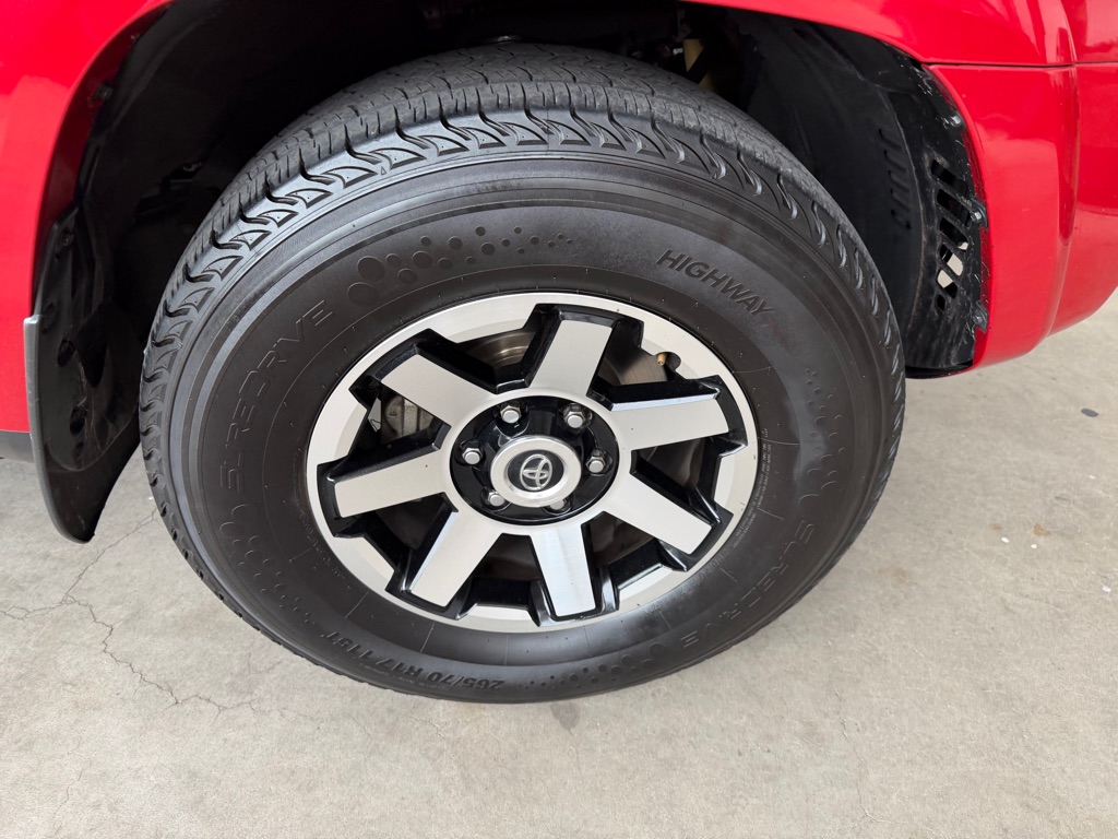 Photo 51 of this TOYOTA 4RUNNER