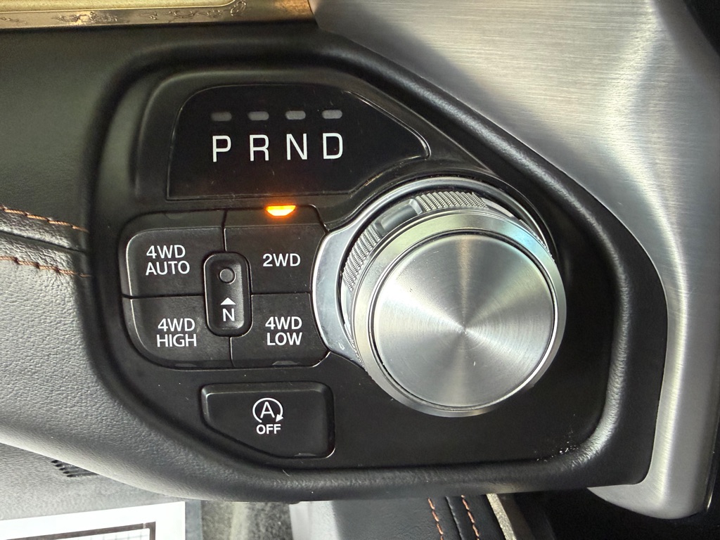 Photo 13 of this RAM 1500