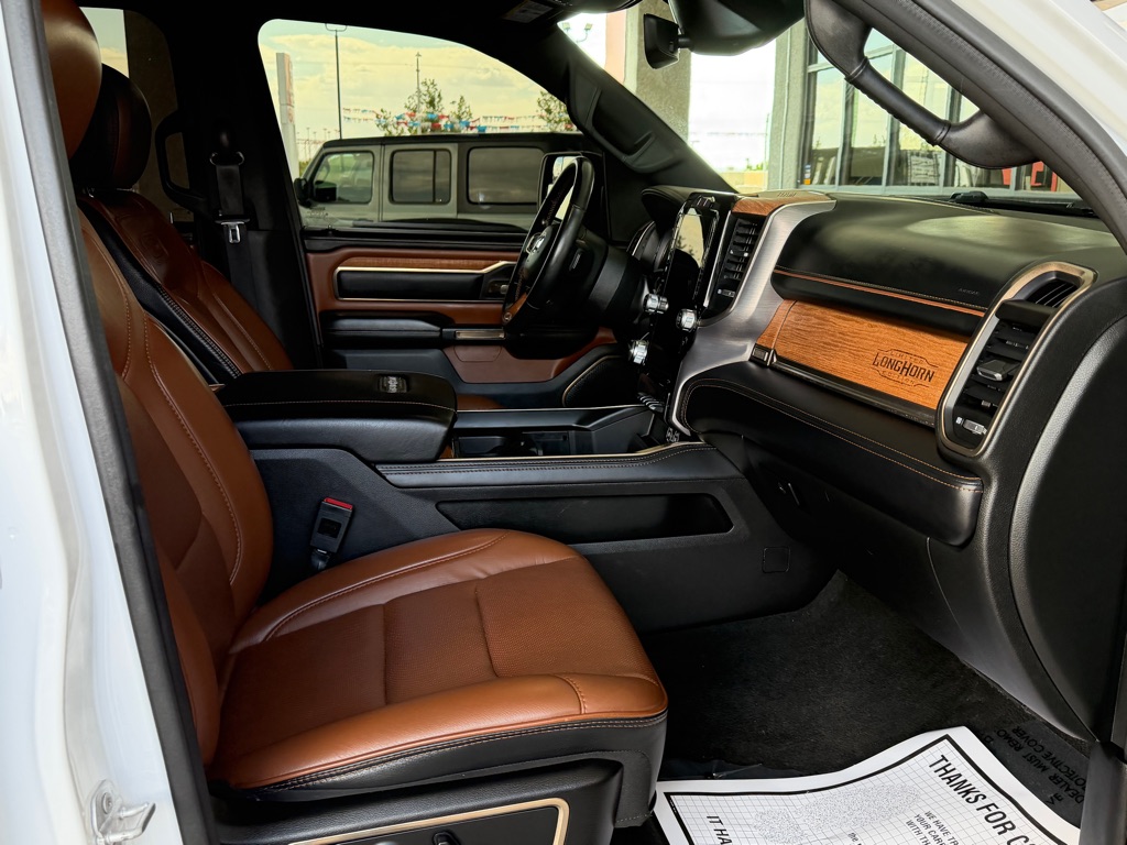 Photo 32 of this RAM 1500