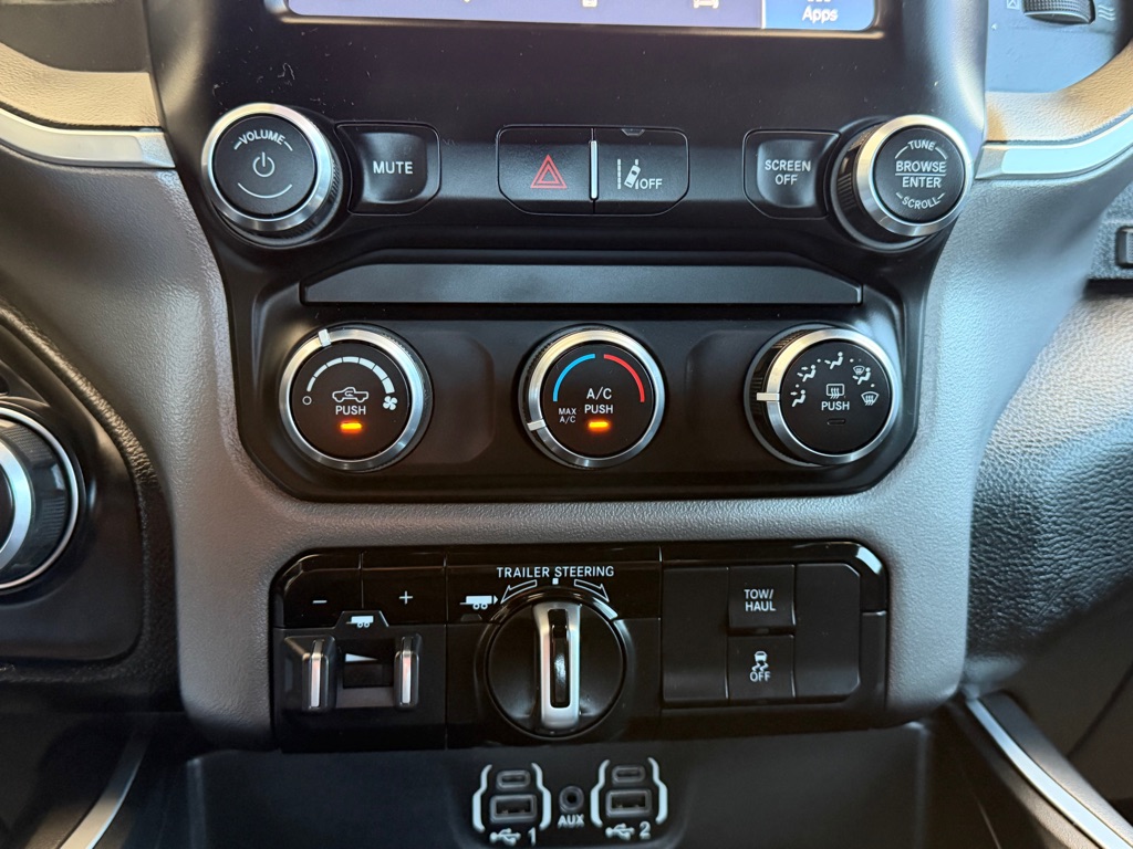 Photo 14 of this RAM 1500