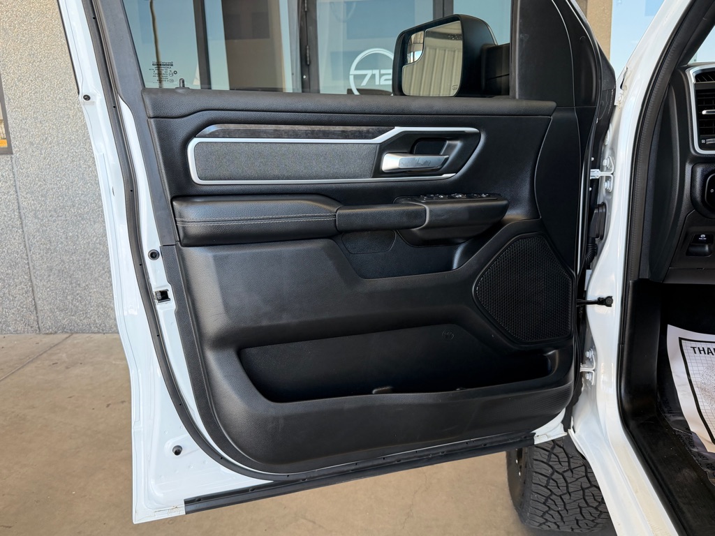 Photo 19 of this RAM 1500