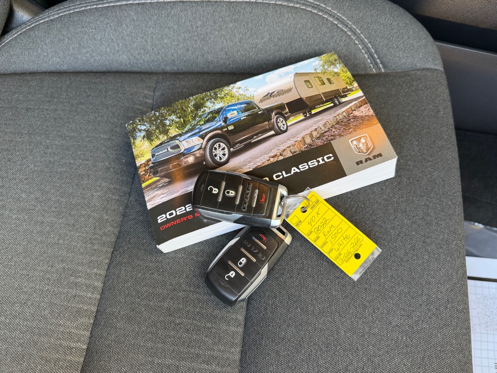 Photo 58 of this RAM 1500