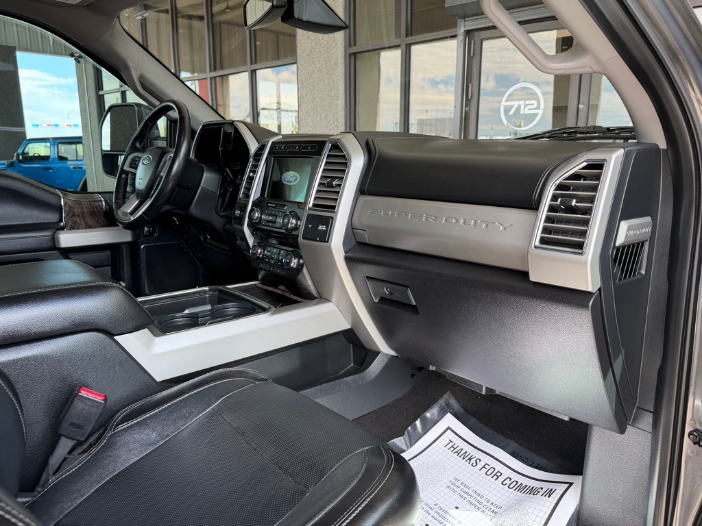 Photo 36 of this FORD F250