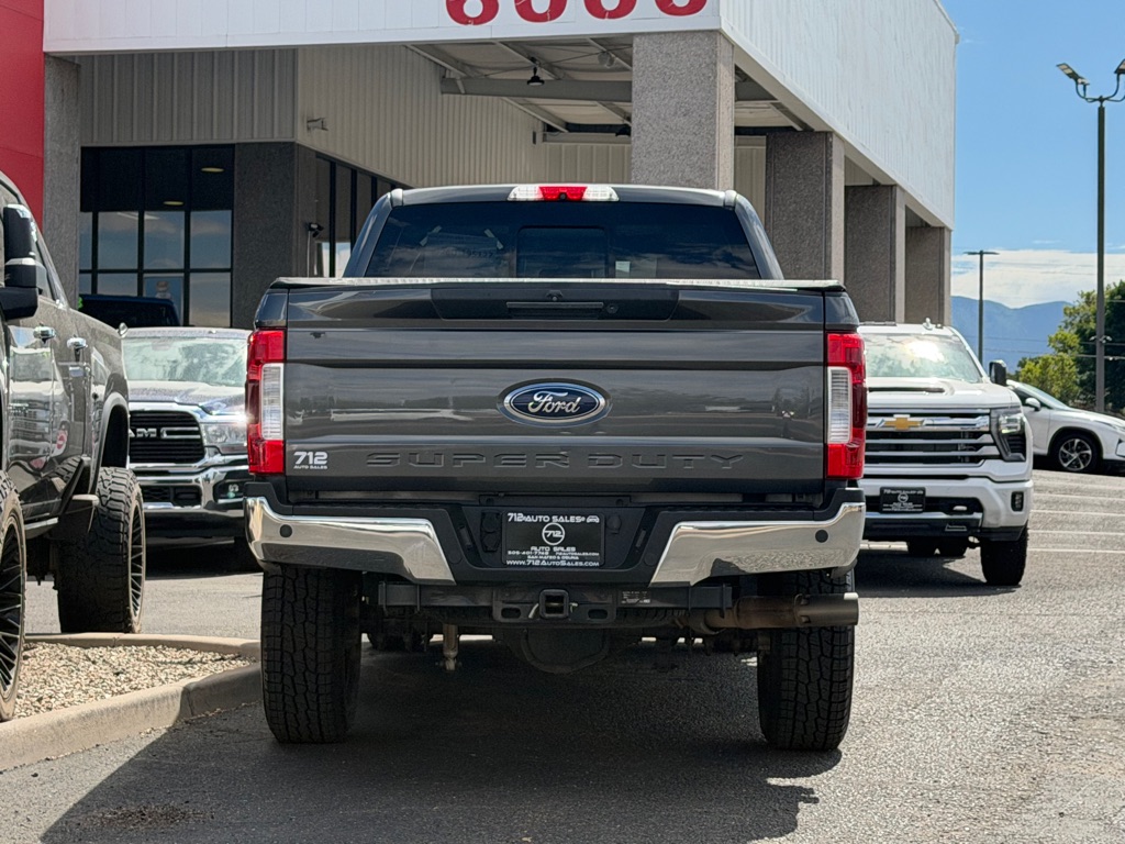 Photo 47 of this FORD F250