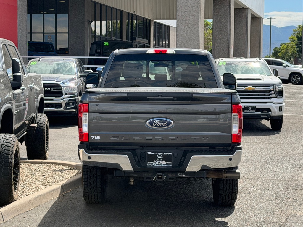 Photo 46 of this FORD F250