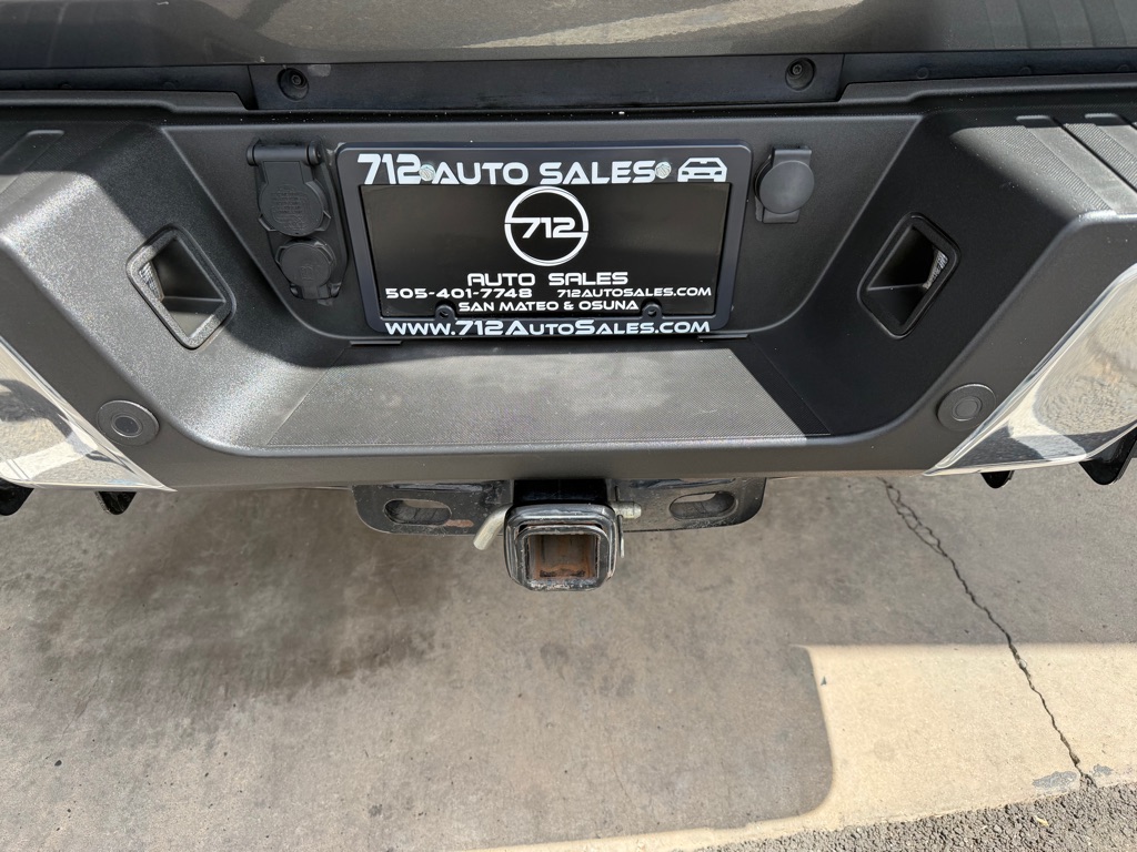 Photo 28 of this FORD F250