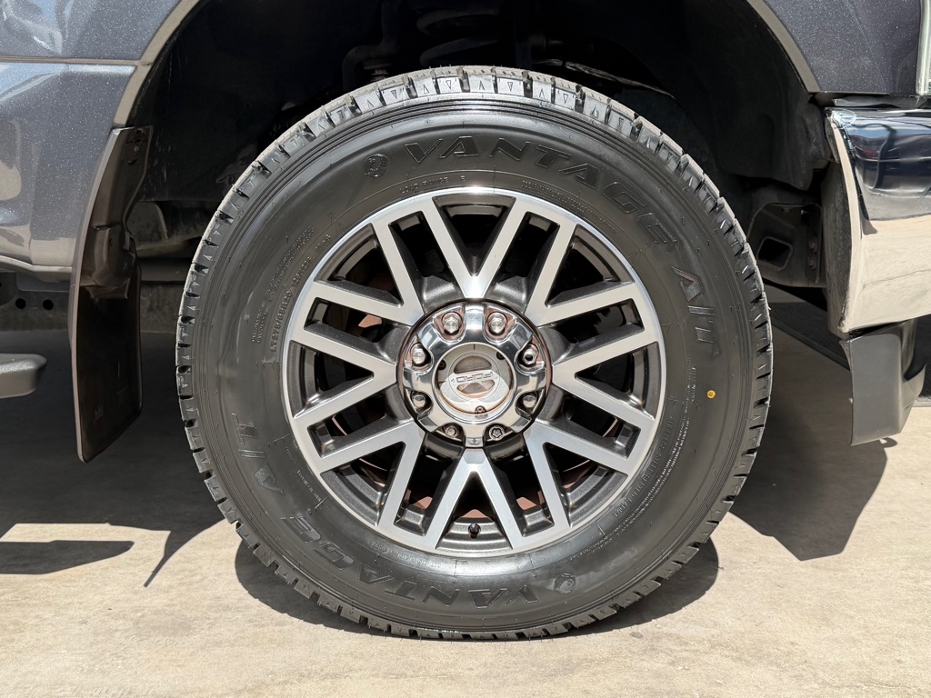 Photo 56 of this FORD F250