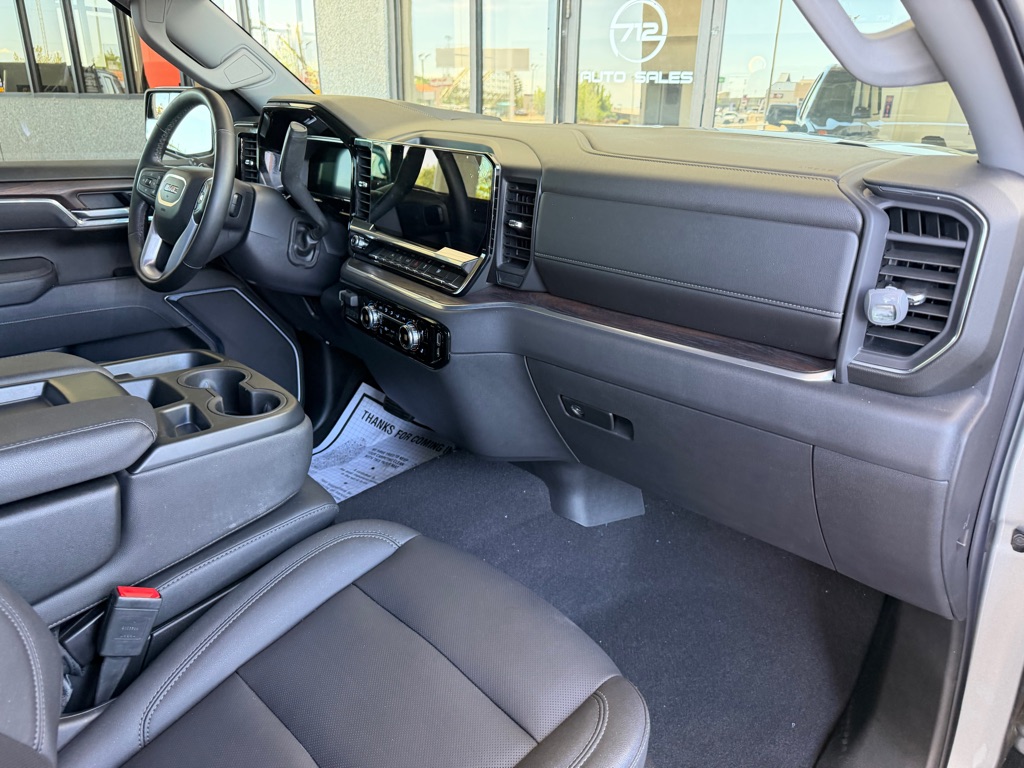 Photo 32 of this GMC SIERRA