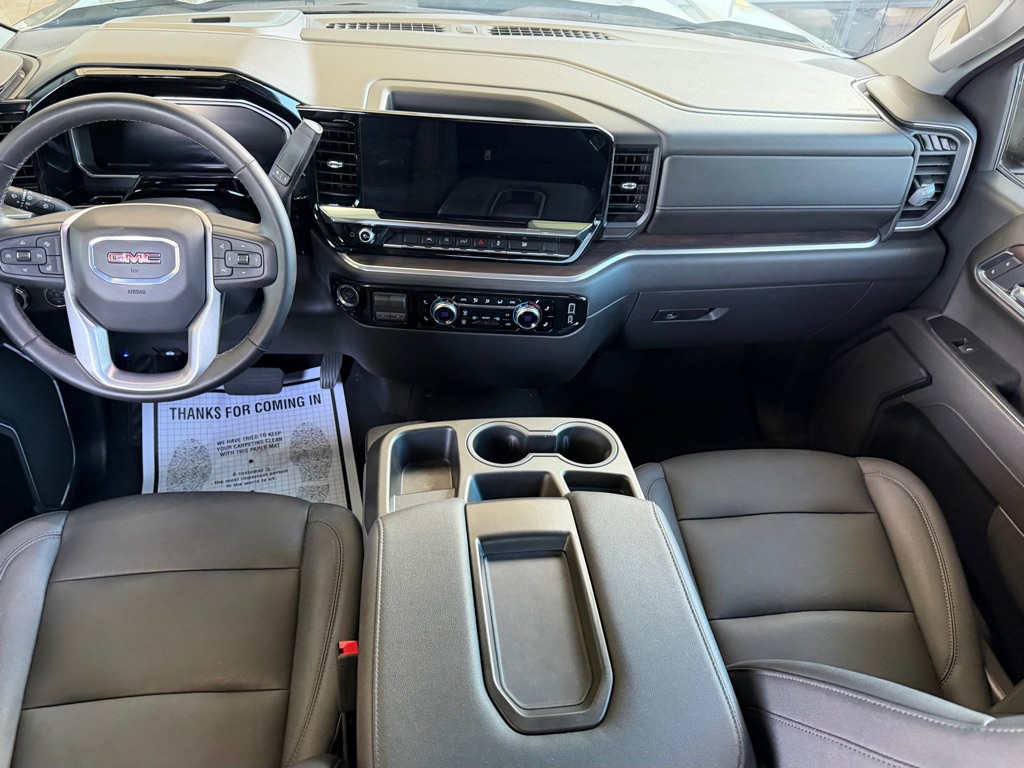 Photo 22 of this GMC SIERRA