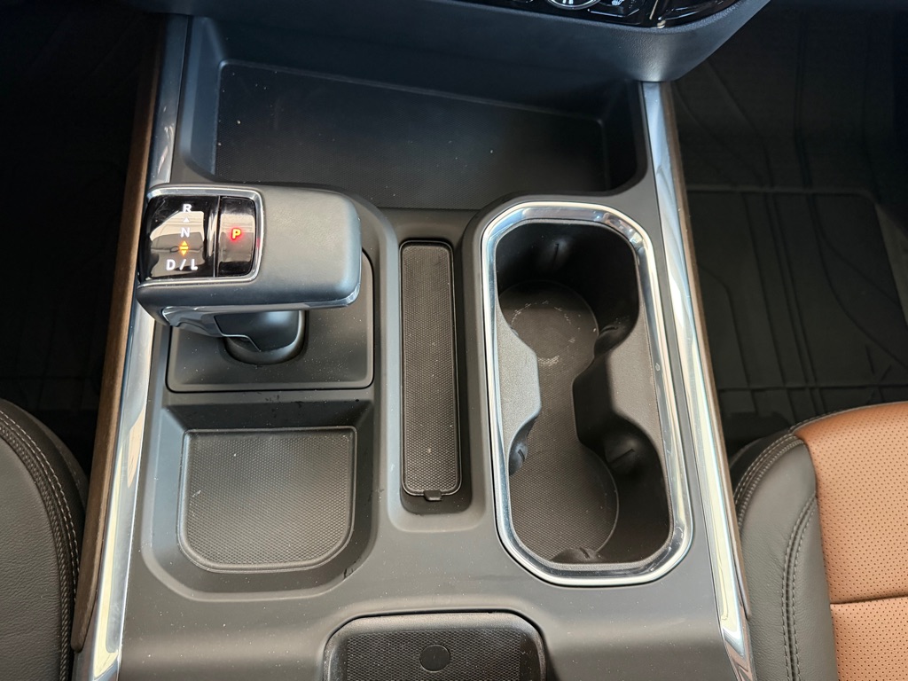 Photo 16 of this CHEVROLET SILVERADO 1500