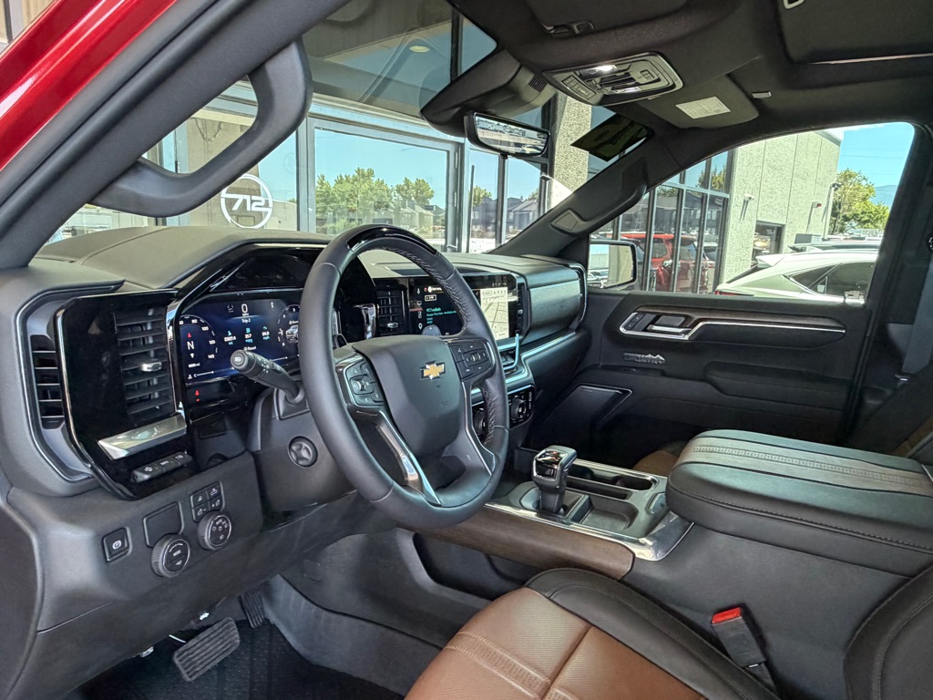 Photo 8 of this CHEVROLET SILVERADO 1500