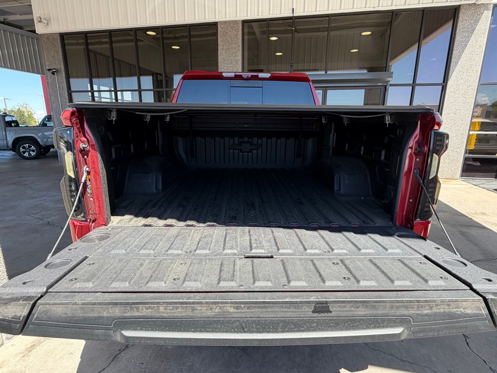 Photo 30 of this CHEVROLET SILVERADO 1500