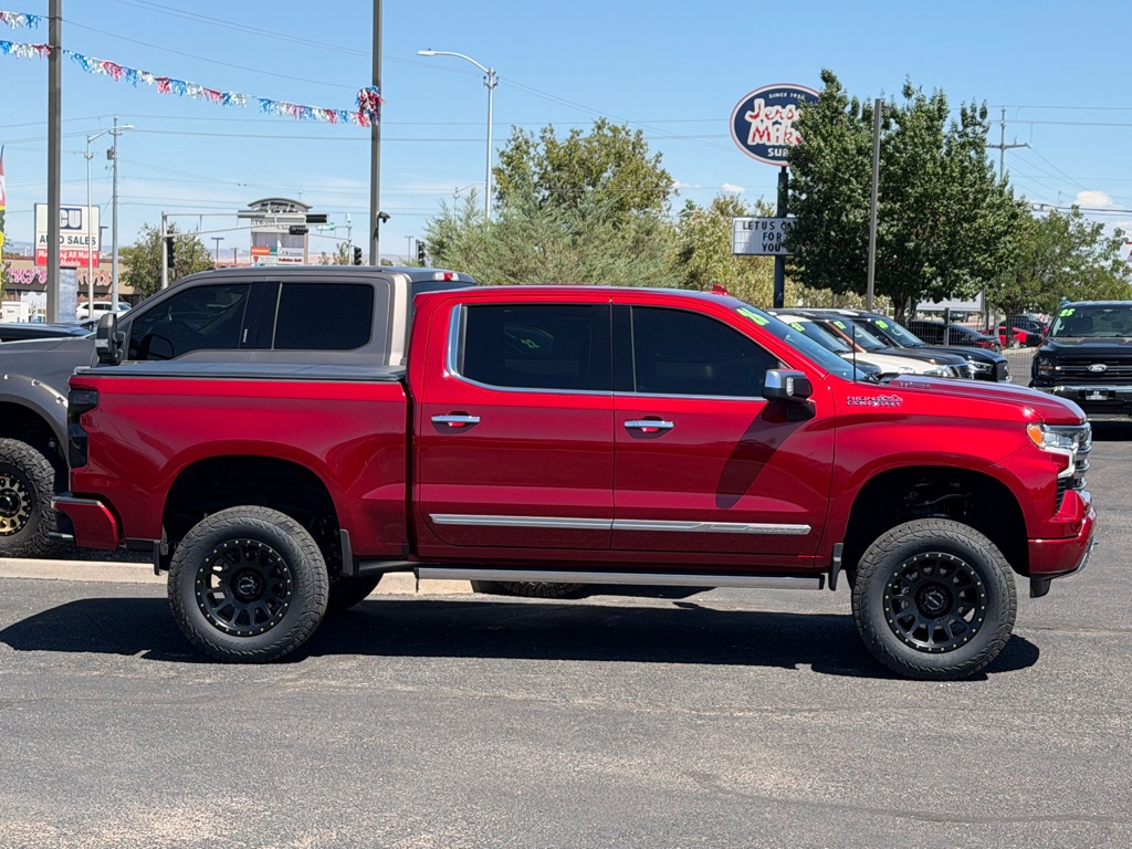 Photo 3 of this CHEVROLET SILVERADO 1500