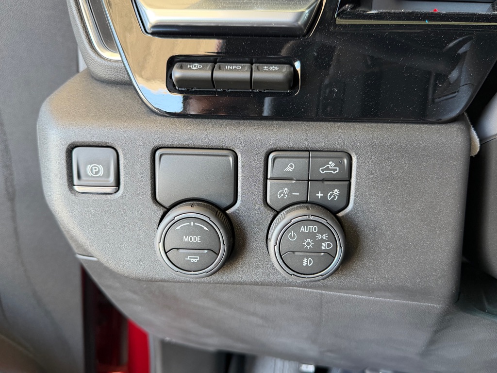 Photo 19 of this CHEVROLET SILVERADO 1500