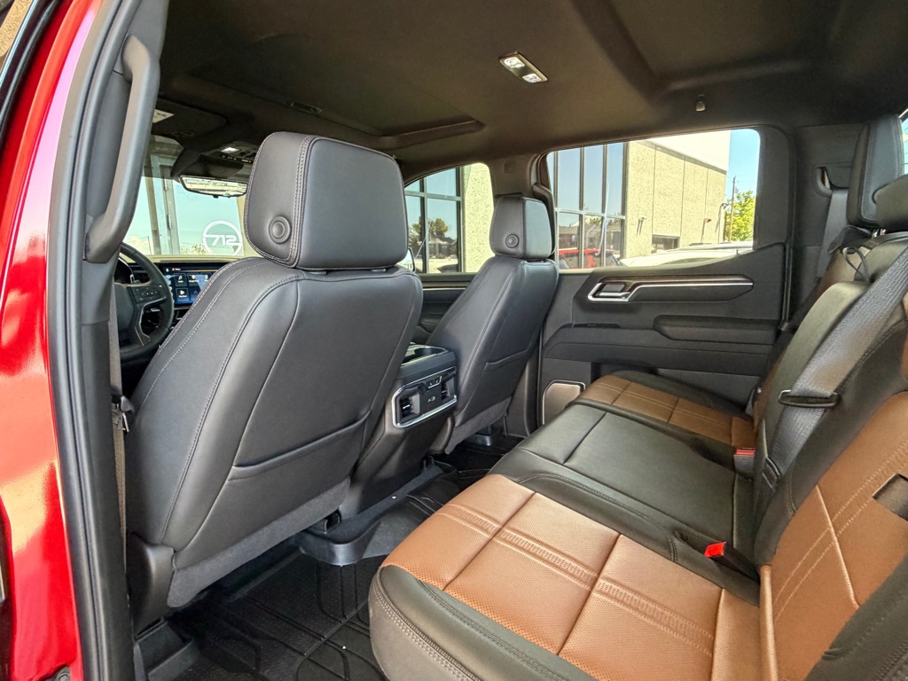 Photo 25 of this CHEVROLET SILVERADO 1500