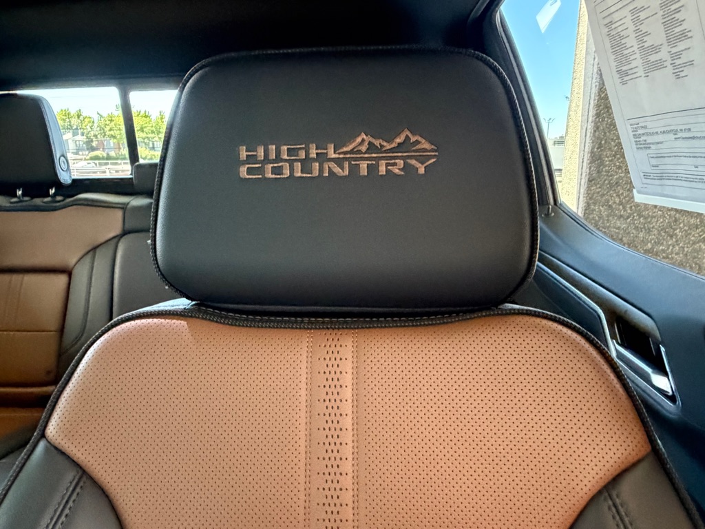 Photo 7 of this CHEVROLET SILVERADO 1500