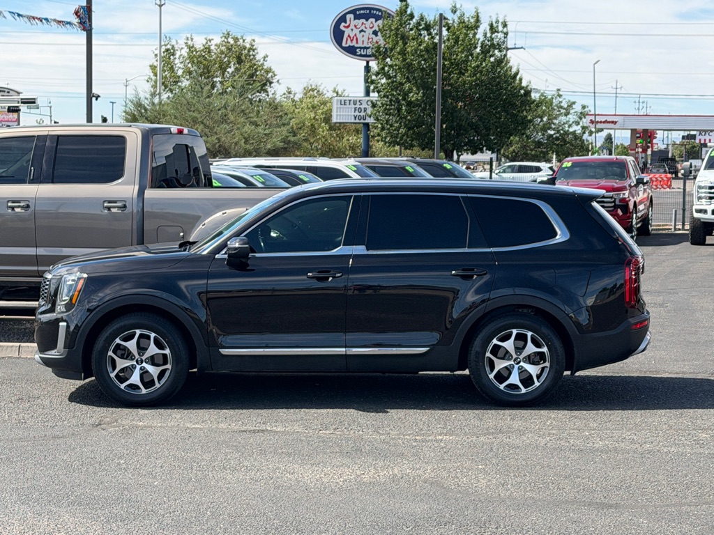 Photo 51 of this KIA TELLURIDE