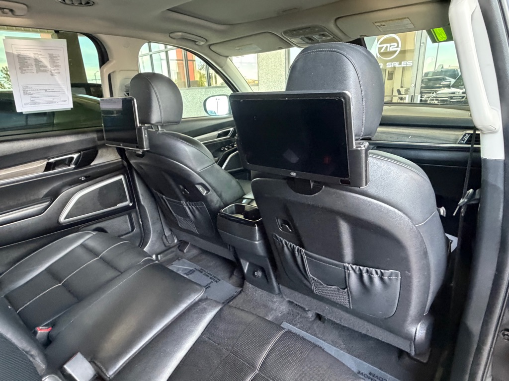 Photo 41 of this KIA TELLURIDE