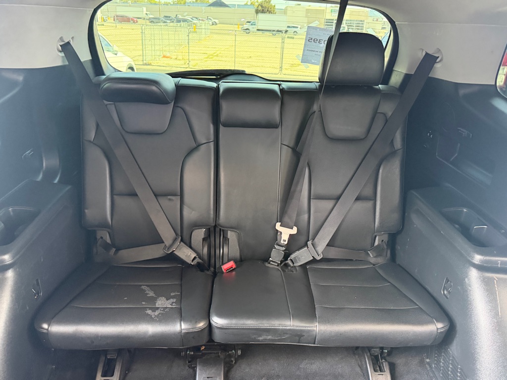 Photo 30 of this KIA TELLURIDE