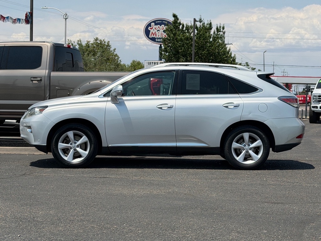 Photo 45 of this LEXUS RX