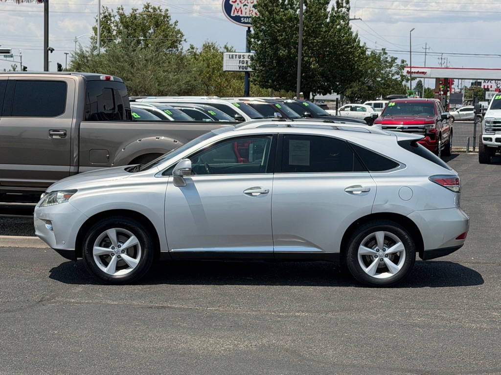 Photo 2 of this LEXUS RX