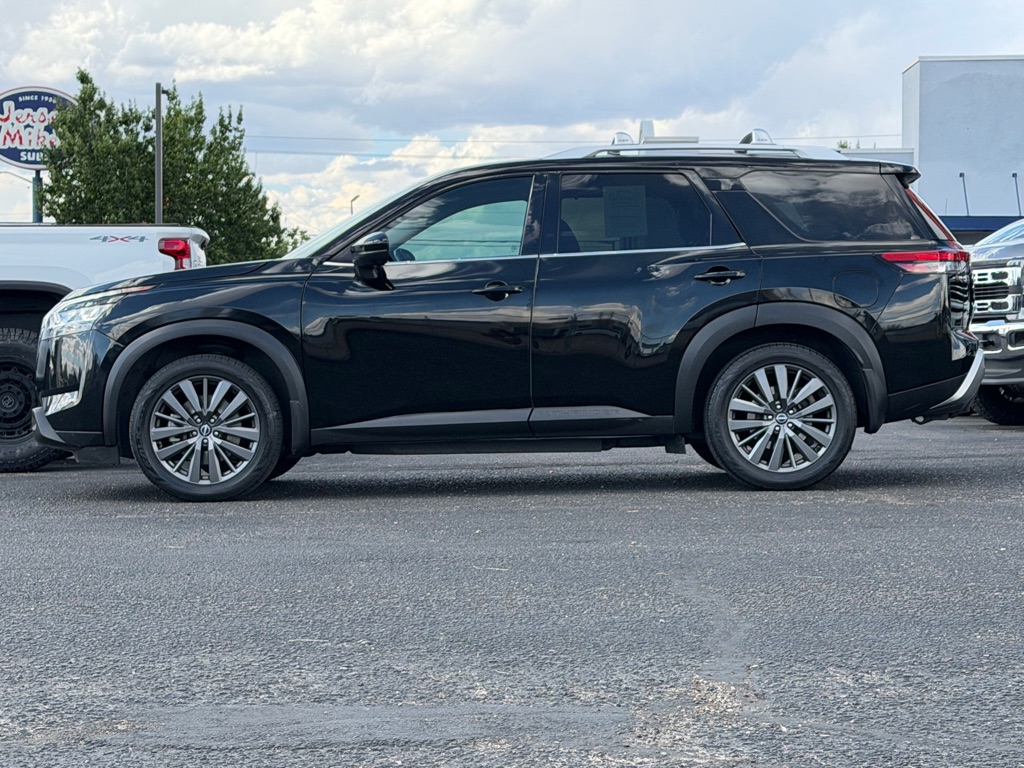Photo 46 of this NISSAN PATHFINDER