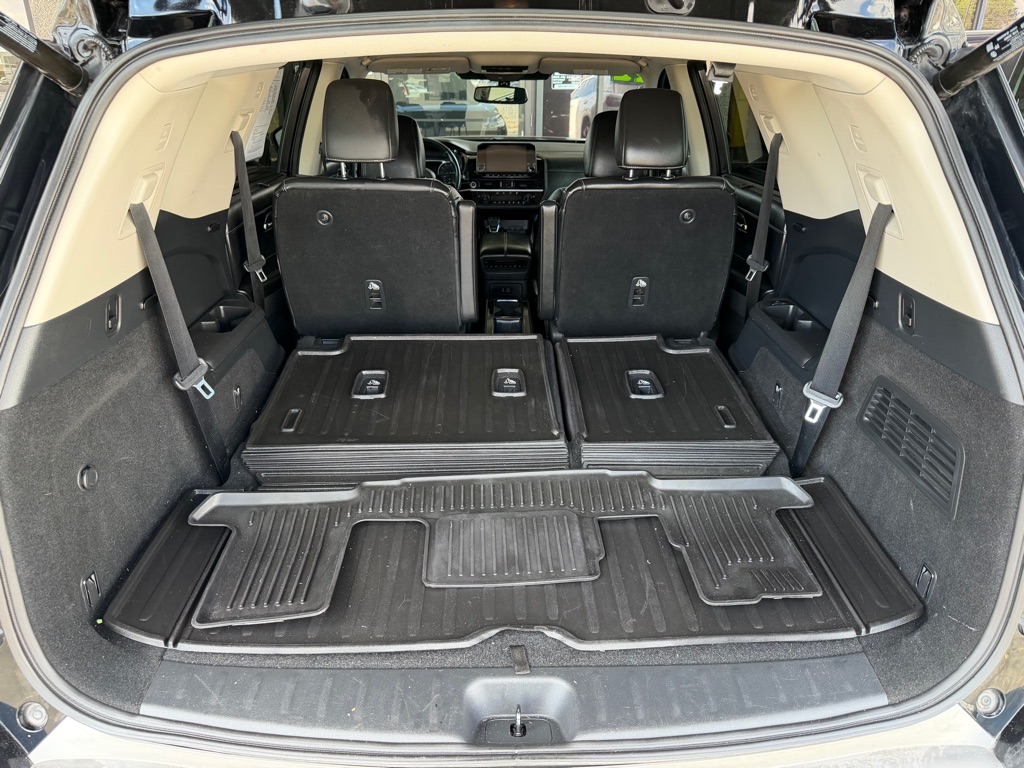 Photo 25 of this NISSAN PATHFINDER
