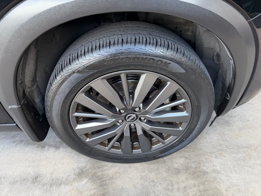 Photo 52 of this NISSAN PATHFINDER