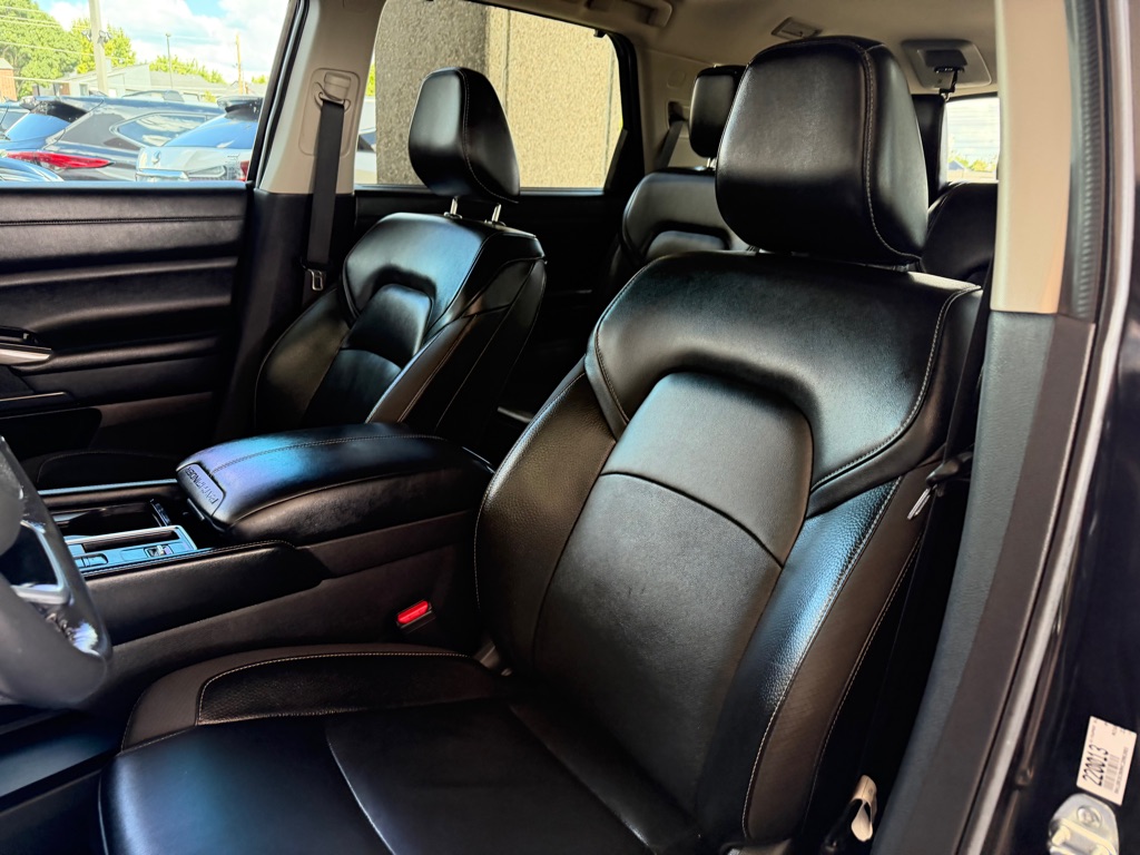 Photo 6 of this NISSAN PATHFINDER
