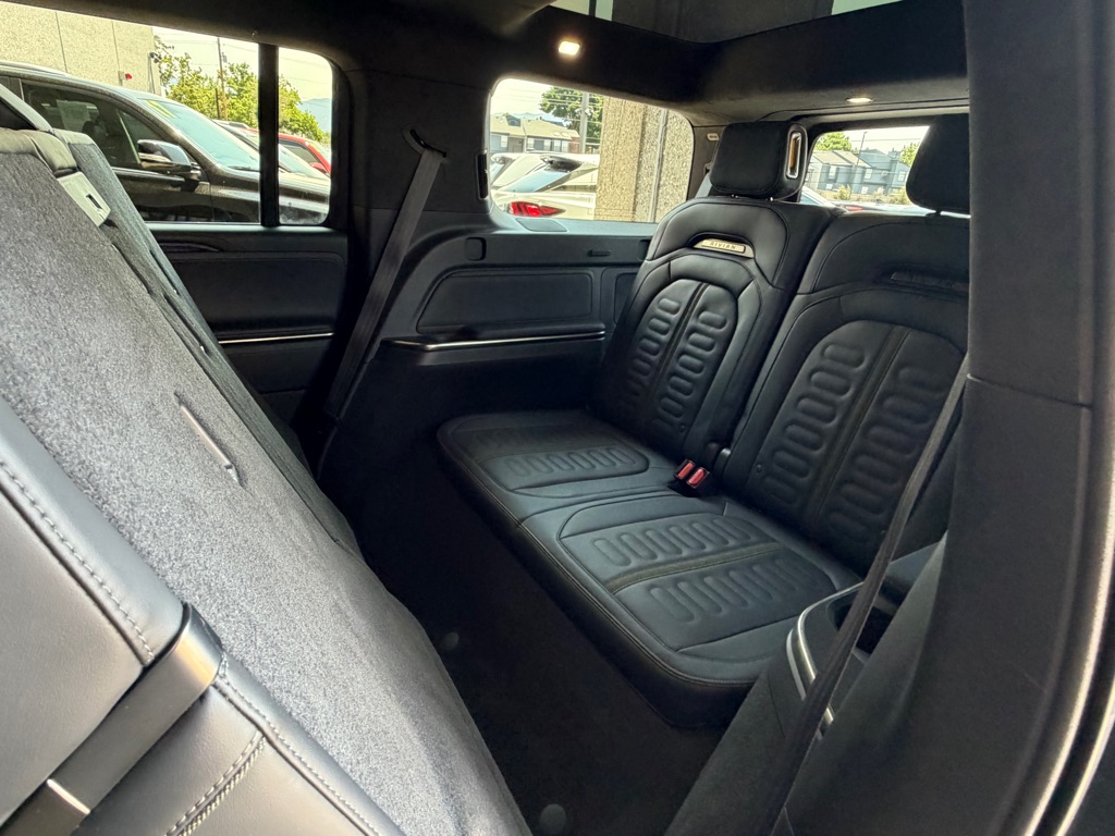 Photo 30 of this RIVIAN R1S