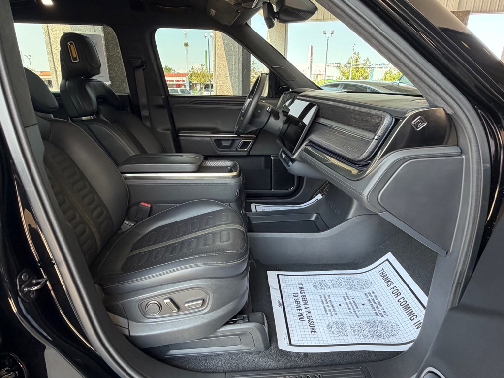 Photo 44 of this RIVIAN R1S