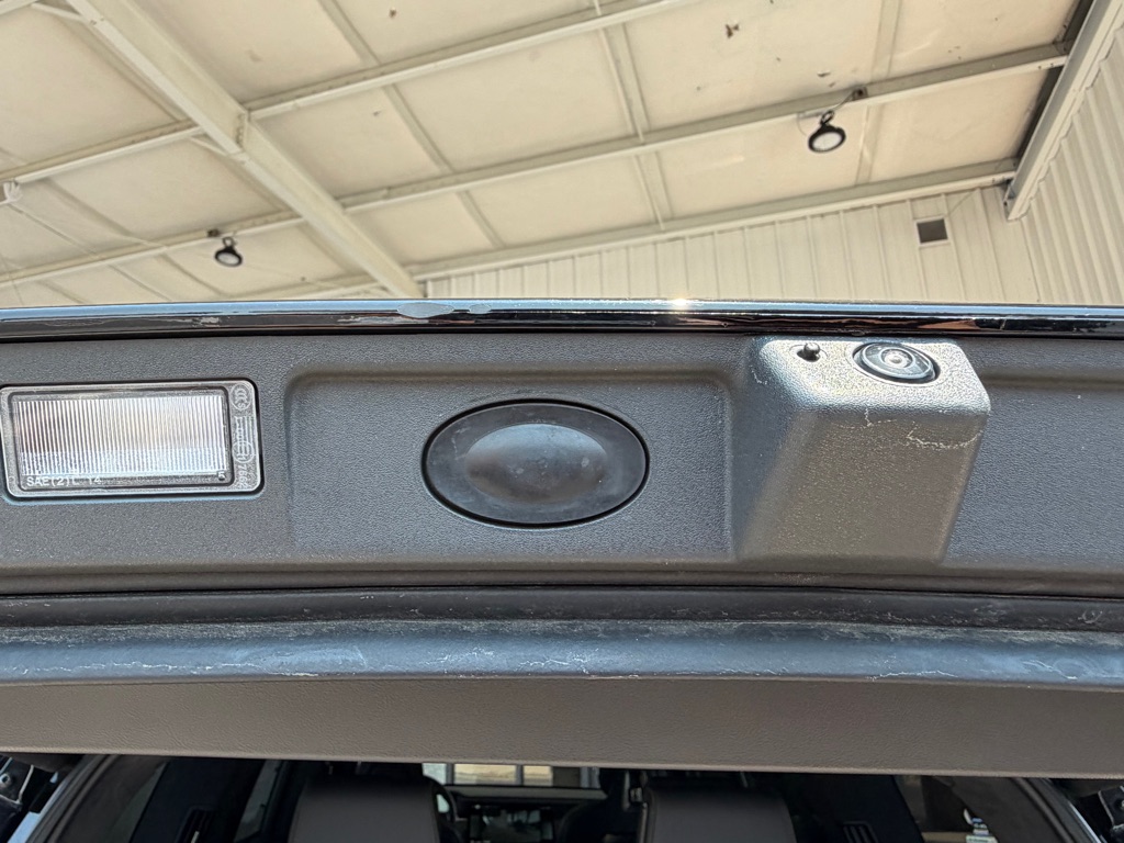 Photo 39 of this RIVIAN R1S